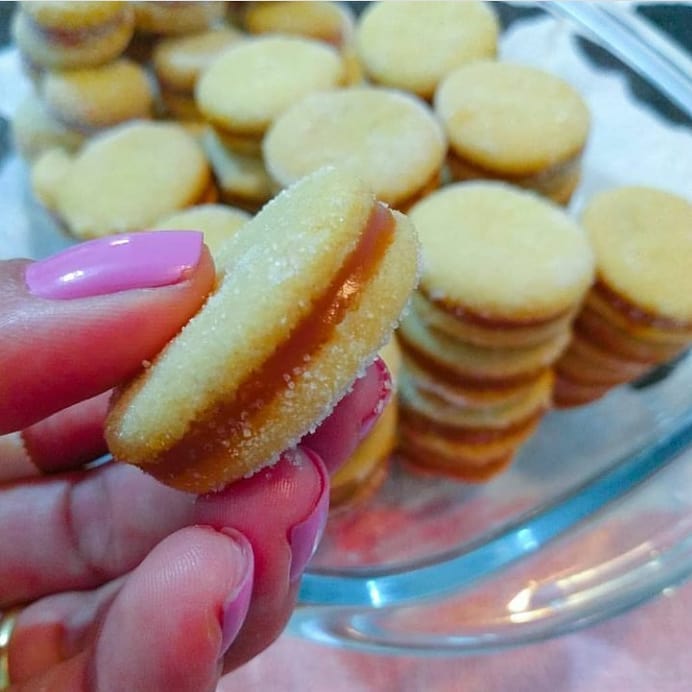 BISCOITO BEM CASADO E GOIABINHA TRÊS INGREDIENTES