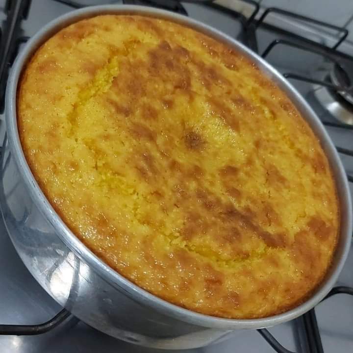 Bolo de milho simples e delicioso