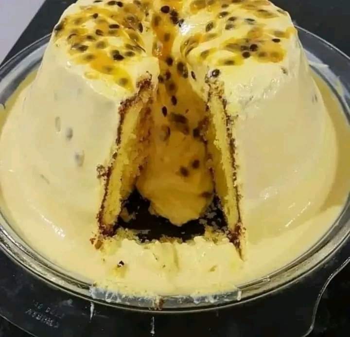 Bolo de Maracujá Cremoso