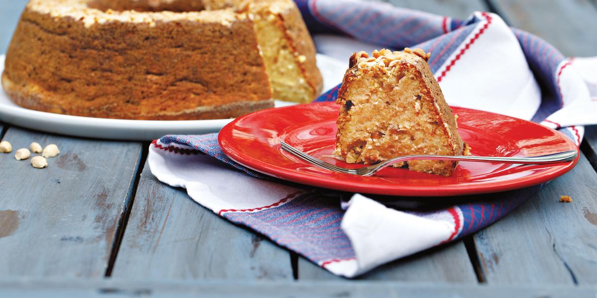 Bolo de Batata-doce e Amendoim sem Açúcar