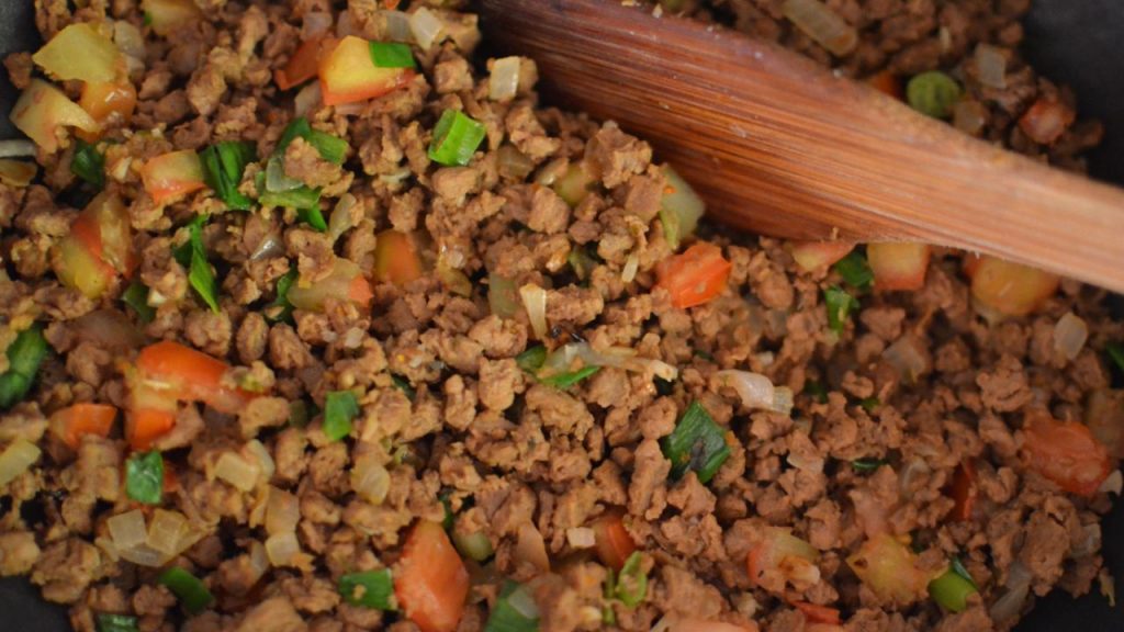 Carne de soja refogada para vegetarianos