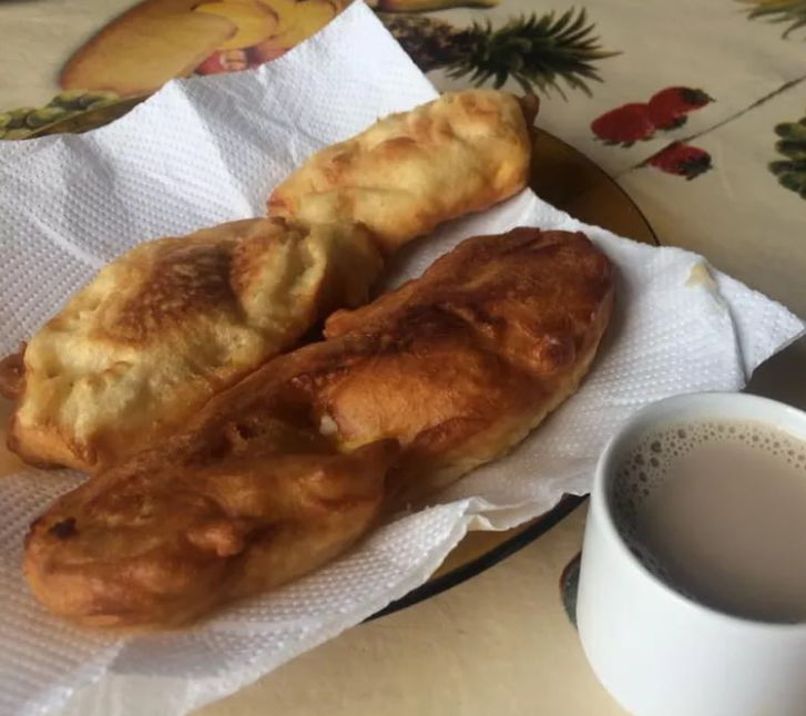 BOLINHO DE BANANA DA TERRA