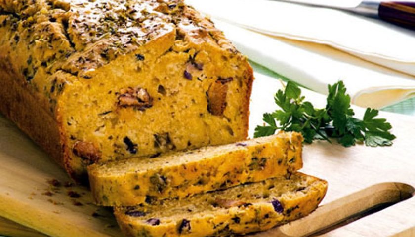 Pão com Sardinha, Azeitona e Cebola