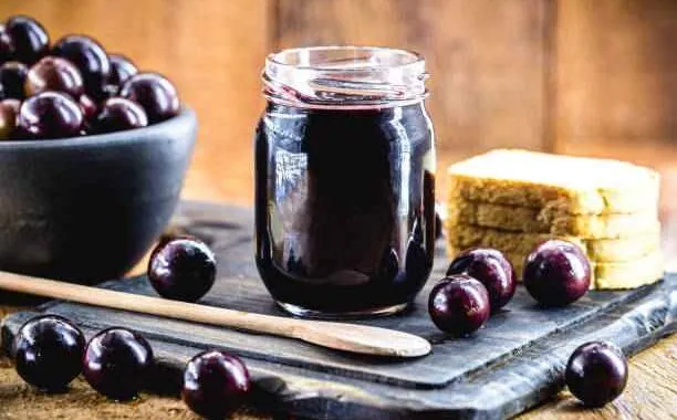 5 Passos para Fazer uma Geleia de Jaboticaba Saudável e Deliciosa