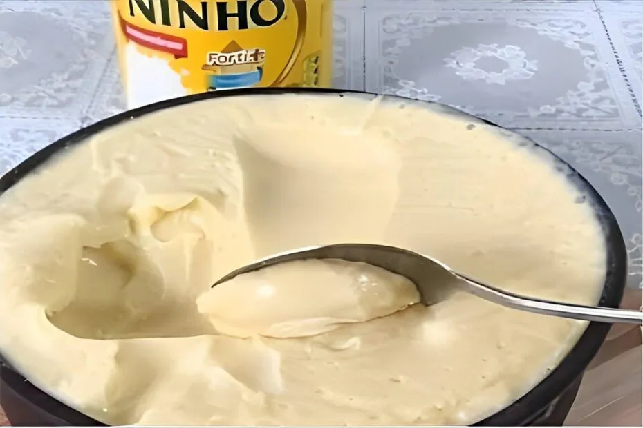 Mousse de Leite Ninho de natal