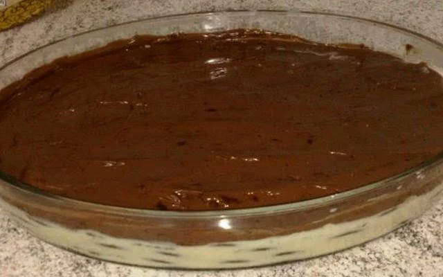 Torta de Bolacha de Chocolate e Nata