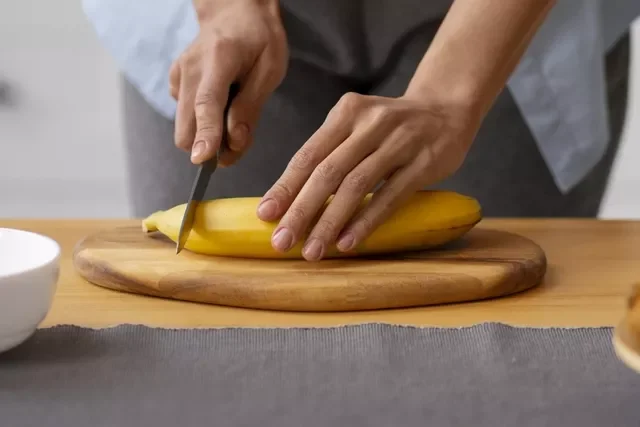 chá de casca de banana