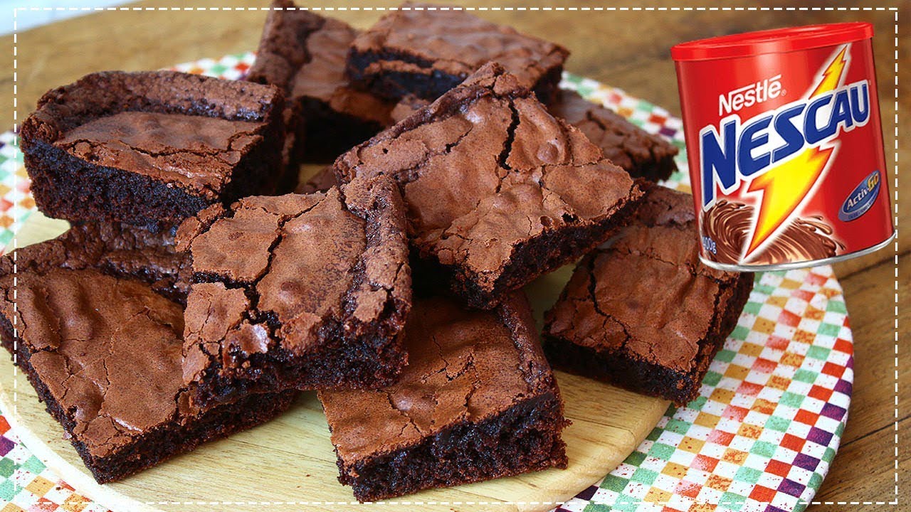 Brownie de Nescau e Tortinha de Morango Simples